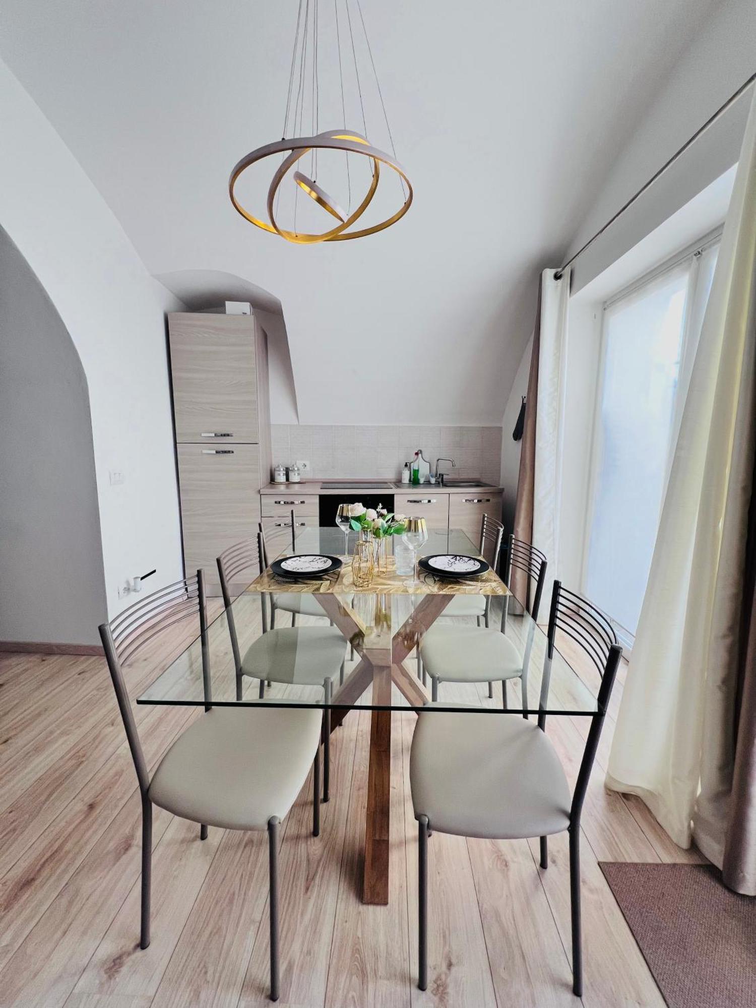 L'Arco Sul Lago • Gold Apartment Castro  Eksteriør billede